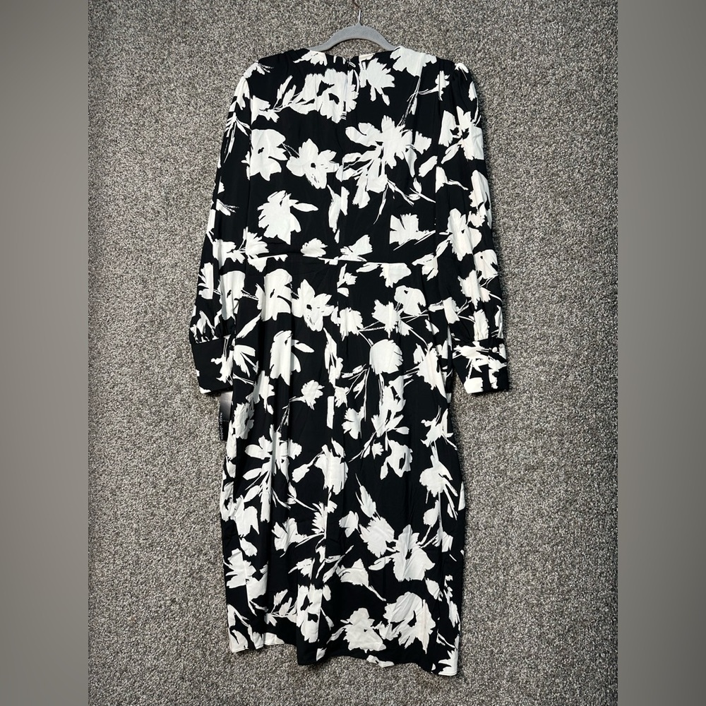 NWT Maggy London Long Sleeve Faux Wrap Dress Size 14 - Picture 5 of 7